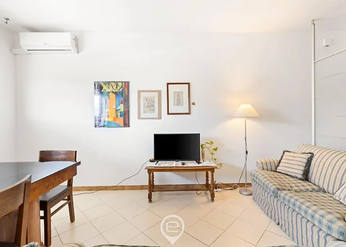 Apartman 2 Balconies *