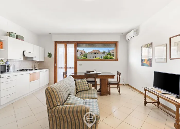 2 Balconies Apartman *