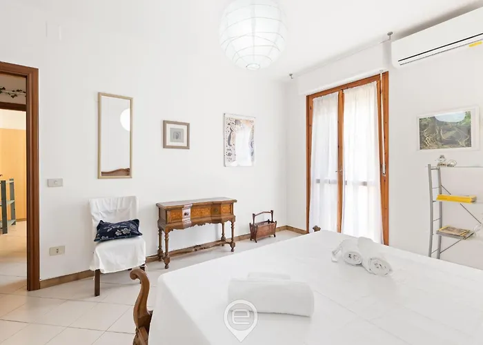 2 Balconies Apartman Alghero